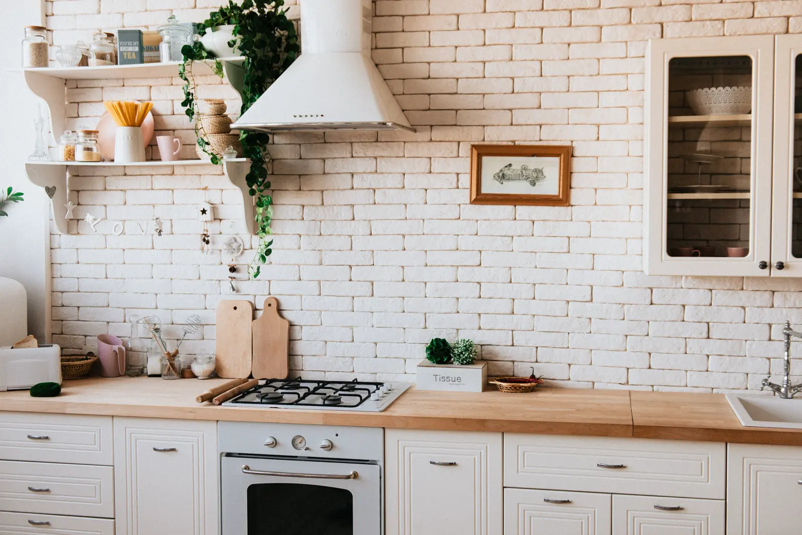Bright modern kitchen design inspiration